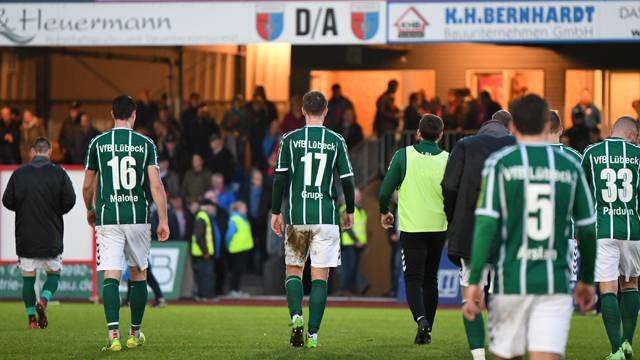 Drossel-Seuche: VfB Lübeck Auswärtssieg - Schiri mit Applaus bedacht