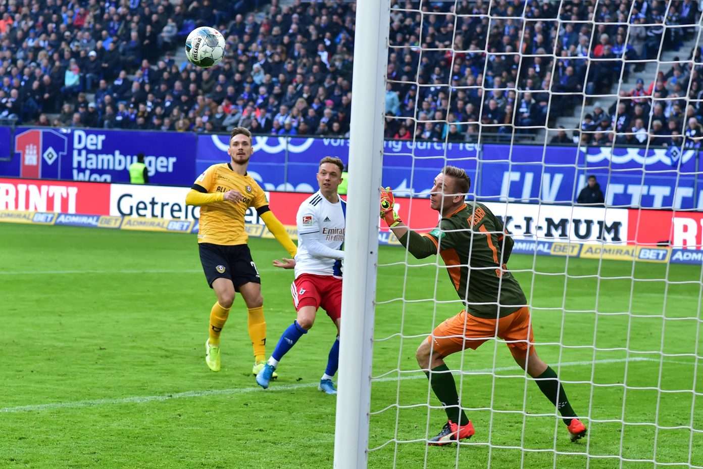 Dynamo-Fieber beim HSV steigt und das Transferkarussell ...