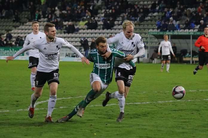 Yannick Deichmann zeigte in den letzten zwei Partien konstant gute Darbietungen und steuert vier Buden bei - Foto Lobeca, Raasch
