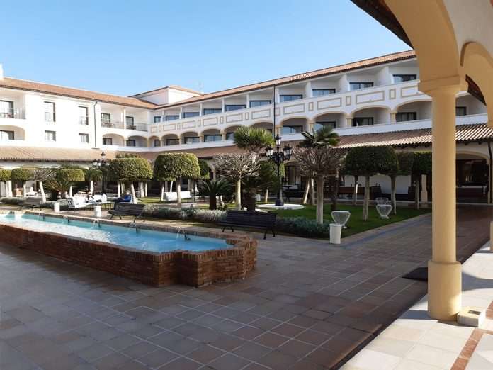 VfB-Hotel in Chiclana - VfB- 2020 in Spanien