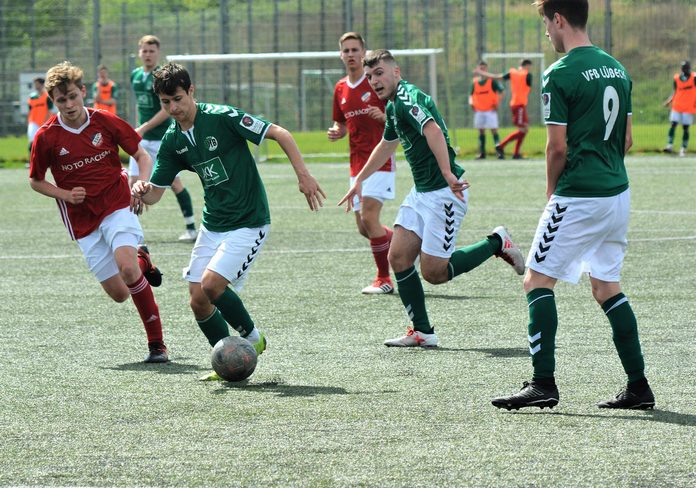 VfB Lübeck, Nachwuchsspieler Jamie-Liam Shalom - Foto Lobeca Kaben
