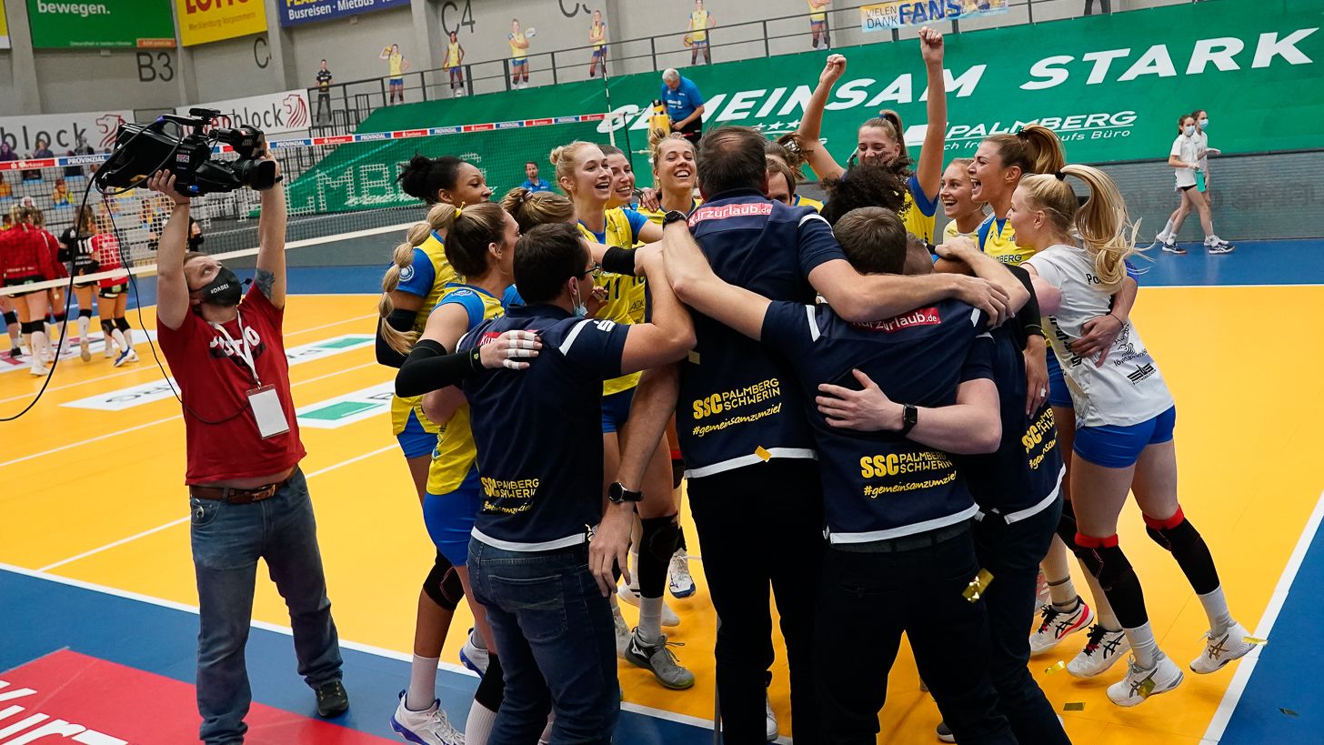 SSC 2021-02-10 Jubel nach dem Einzug ins Finale Foto Michael Dittmer