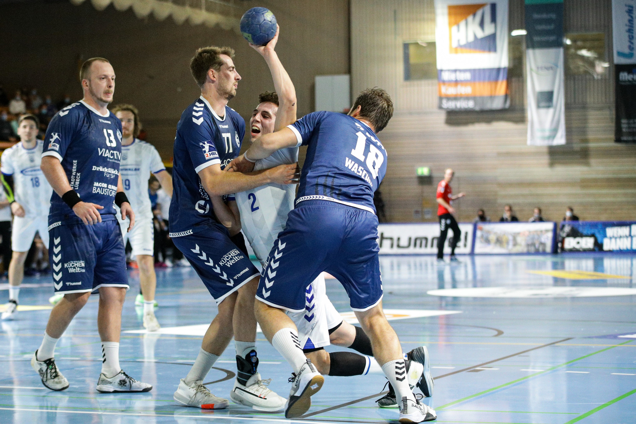 VfL Lübeck-Schwartau vs. VfL Gummersbach. Archivfoto Hinspiel Raasch