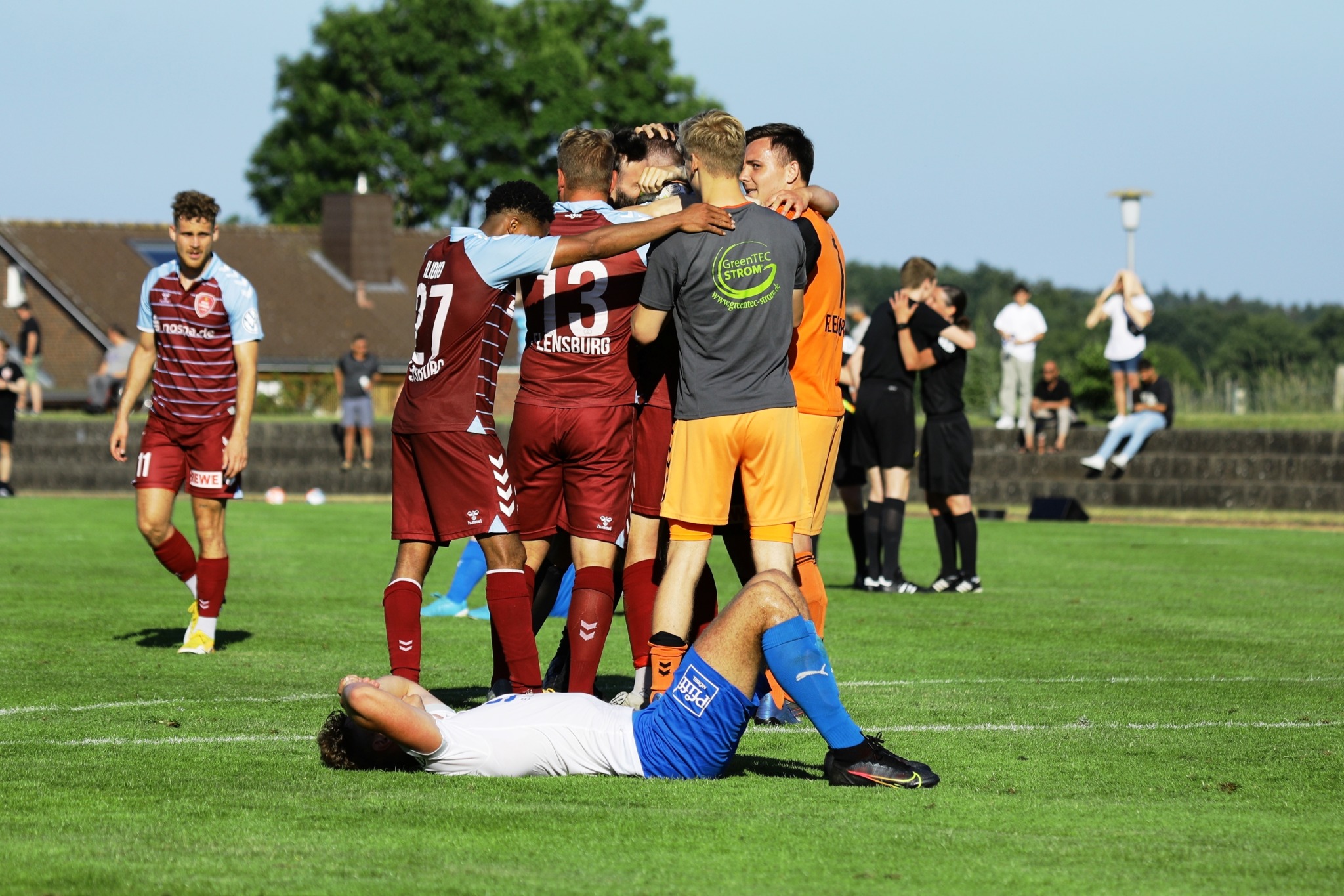Enttäuschung bei Phönix Lübeck, Jubel beim SC Weiche Flensburg 08