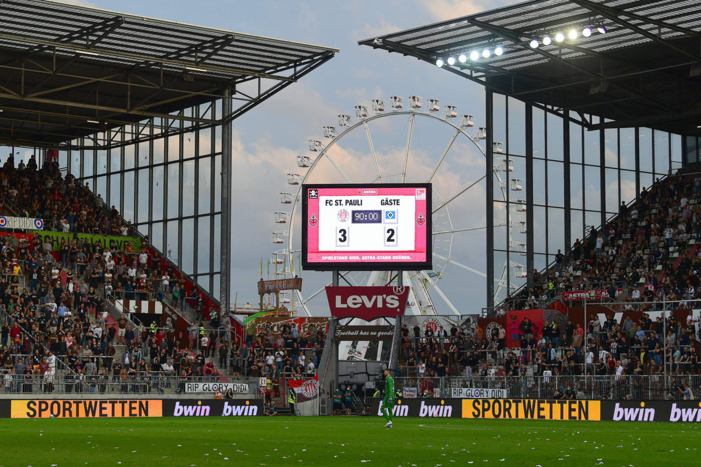 HSVFans nach erneuter DerbyPleite gegen FC