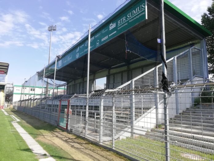 Pappelkurve, VfB Lübeck, Dacharbeiten 3. Woche