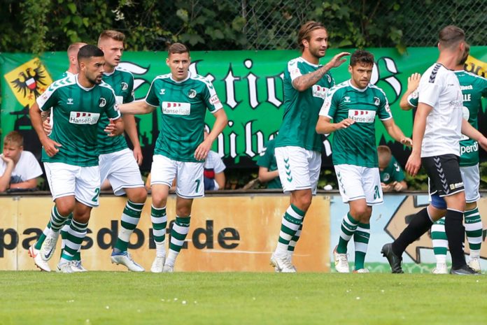 VfB Lübeck hatte in Pansdorf viel Grund zum jubeln. Foto Otto Kasch