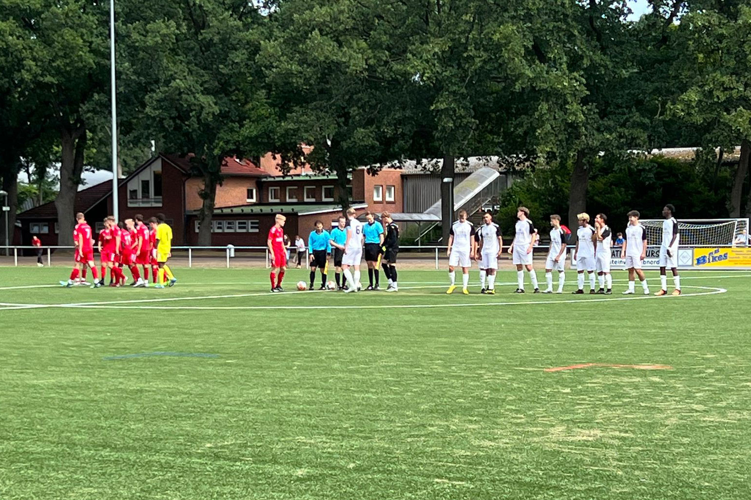 Aller Aufstieg ist schwer JFV Lübeck kassiert Reise in Norderstedt