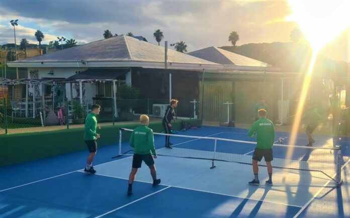 Fußballtennis VfB Lübeck in Spanien