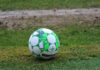 September startet mit wichtigen Entscheidungen fussball spielgerat rasenplatz @ Home