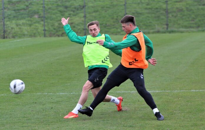 Training mit Morten Rüdiger und Mattis Daube (VfB Lübeck)