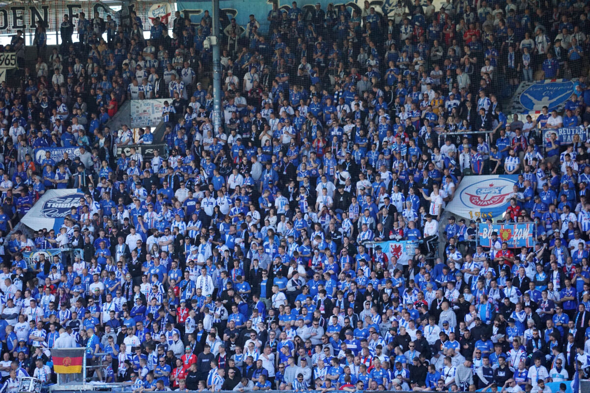 Gemüse-Strafe für F.C. Hansa Rostock – Hauptstadt-Invasion sicher › HL-SPORTS