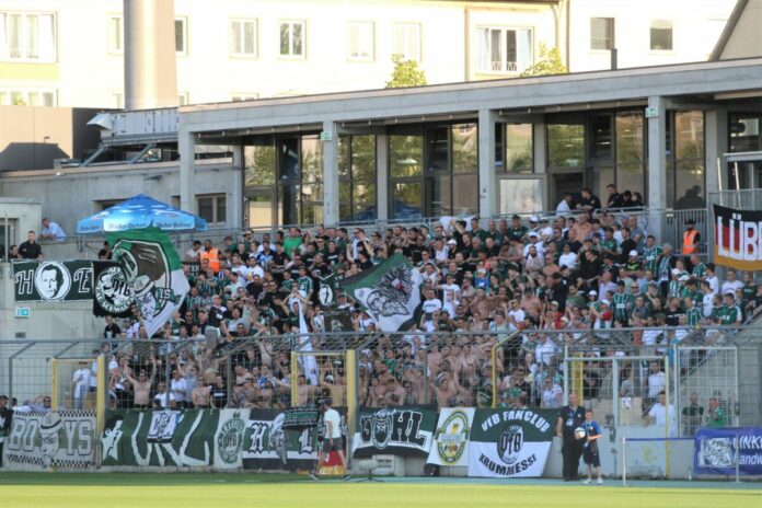 VfB Lübeck, Fans im Gästebereich vom TSV 1860 München