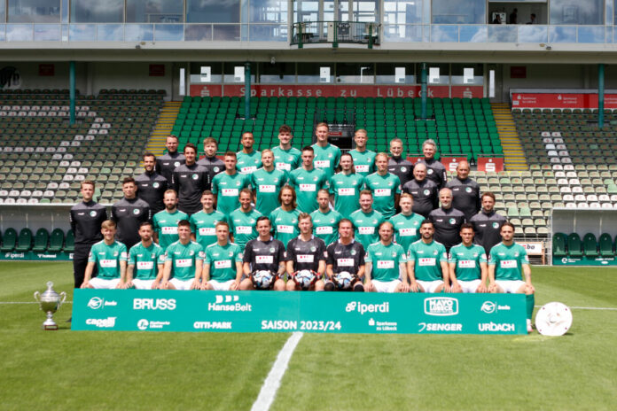 Mannschaftsfoto VfB Lübeck Saison 2023-2024
