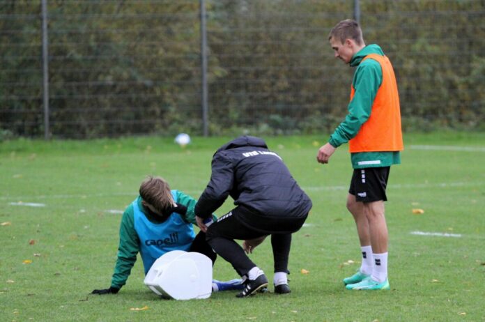 Robin Velasco (VfB Lübeck) verletzte sich im Training