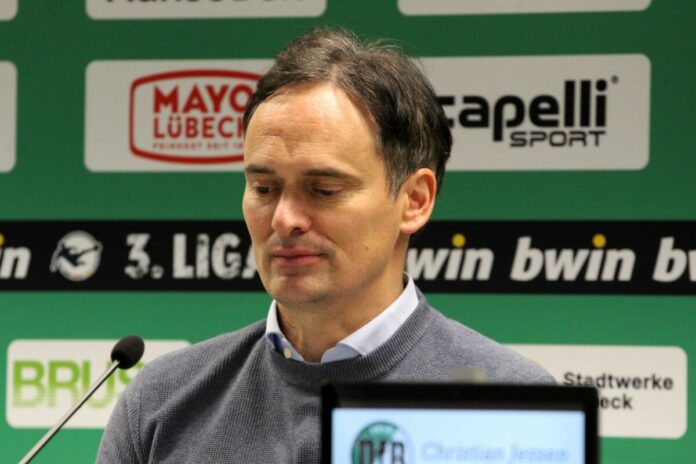 Florian Schnorrenberg ist nun Cheftrainer beim VfB Lübeck