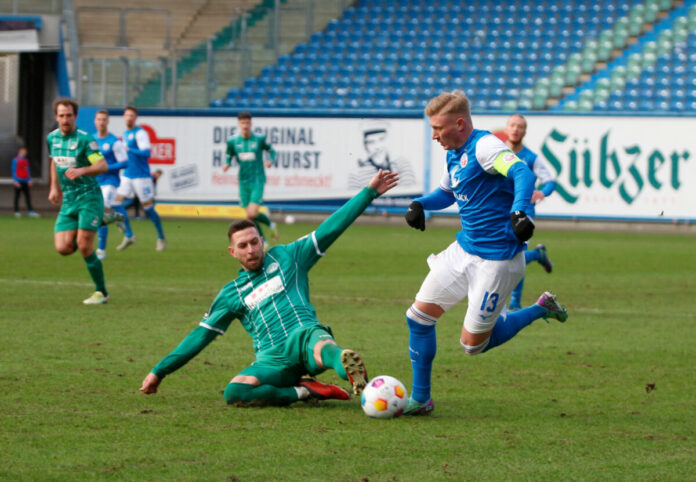 Manuel Farrona Pulido (VfB Lübeck) im Testspiel beim F.C. Hansa Rostock