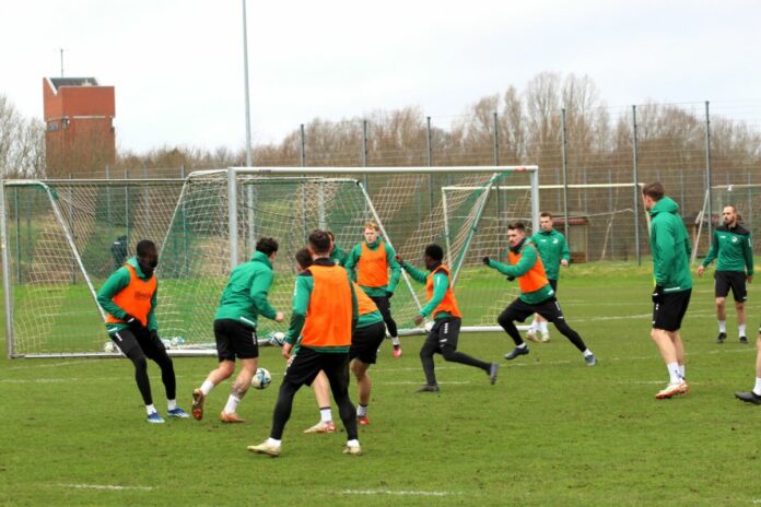 Das erste Training nach dem 0-3 gegen Münster beim VfB Lübeck