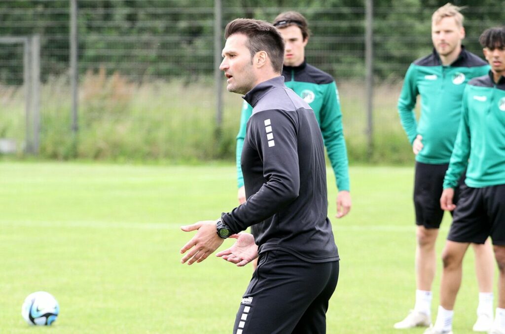 VfB Lübeck Hanno Behrens kann sich weitere Zusammenarbeit vorstellen