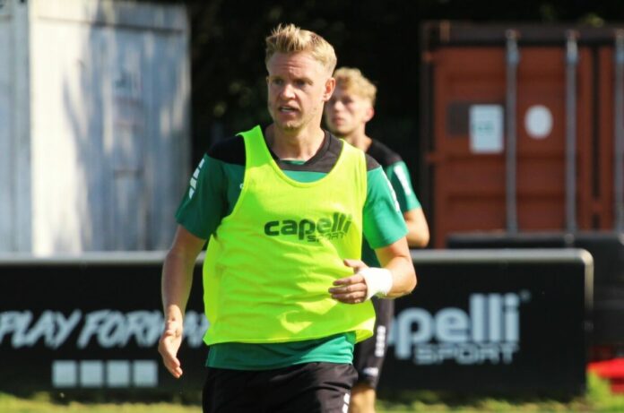 Sebastian Jakubiak, zur Probe beim VfB Lübeck