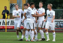 Derby unter Flutlicht