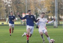 Überraschungssieg gegen Absteiger: Anker Wismar startet mit Erfolg in die Saison