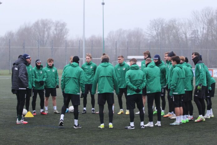 VfB Lübeck im Kreis, Ansprache von Trainer Guerino Capretti