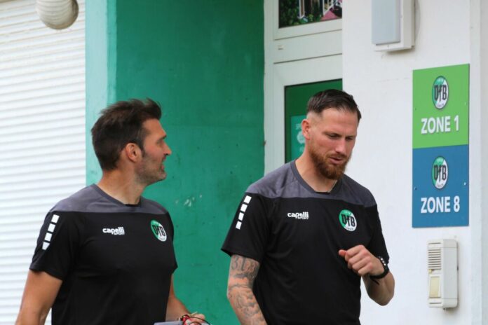 Chefcoach Guerino Capretti und Pierre Becken (Co-Trainer), VfB Lübeck