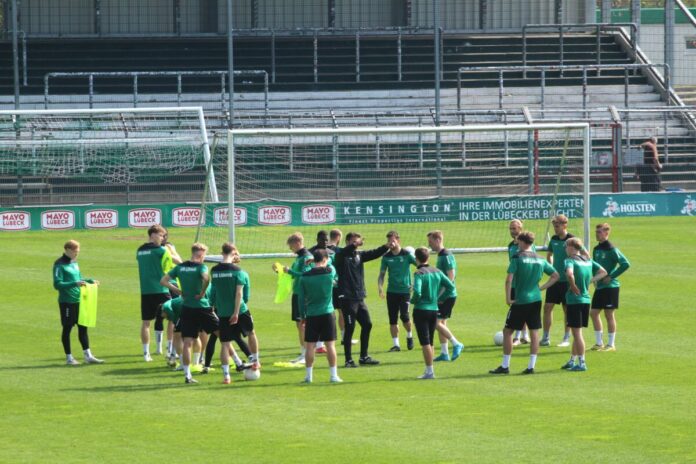 VfB Lübeck, Training im Stadion am Dienstag