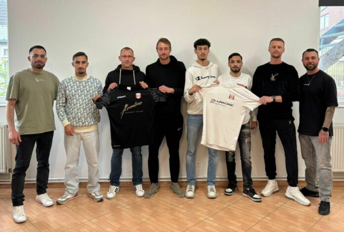 v.L. Cemre Akbal, Emre Demirbilek, Mark Reimers, David Myszkowski, Samet-Can Akkoyun, Hazar Karaca, Artur Kalisz und Mazlum Yoksul