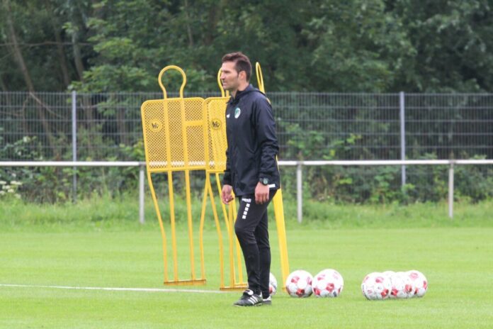 Guerino Capretti (Trainer des VfB Lübeck)