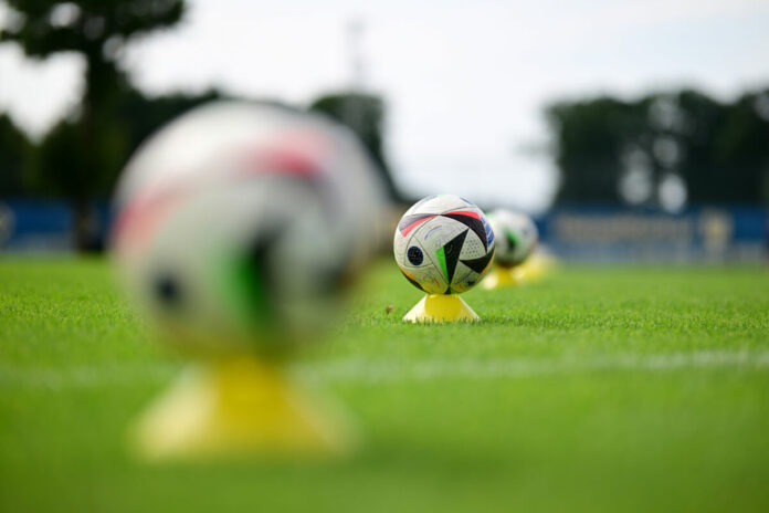 Fußball Symbolbild