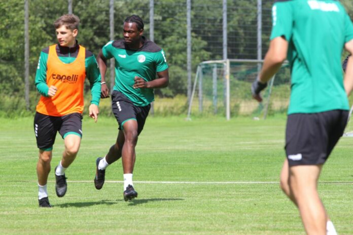 Joel Amadi, Probespieler beim VfB Lübeck