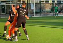 Pönitz im Duell der Verfolger