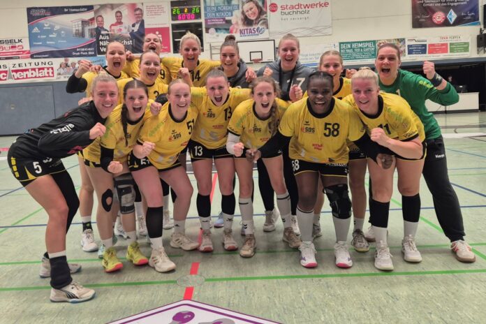 Elbdiven feiern Sieg