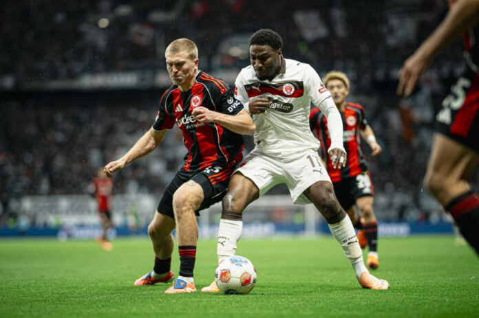 Kristensen, Afolayan
