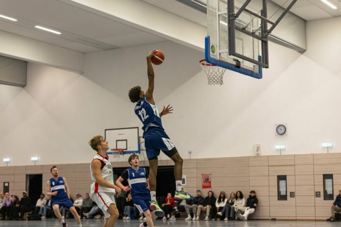 Sainn Jaiteh (Lynx) lässt es krachen