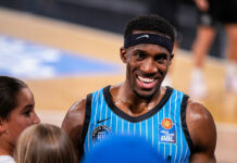 Hamburg Towers stellen Guard frei