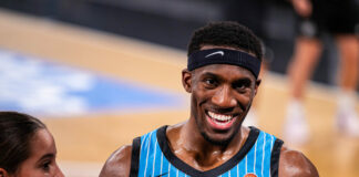 Hamburg Towers stellen Guard frei