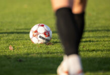 „Schlechteste erste Halbzeit der gesamten Saison“ – Kein krönender Abschluss für Meister JFV Lübeck