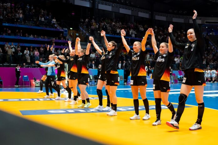 DHB-Team freut sich über Silber