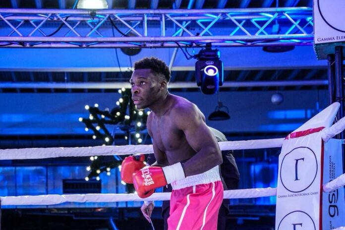 Jody Bita steht im Ring