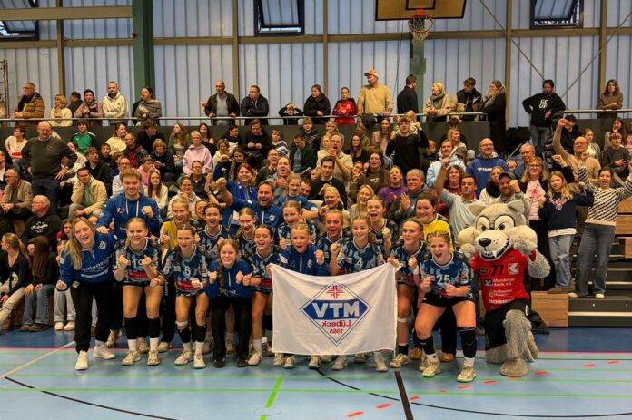 MTV Lübeck vor den Fans