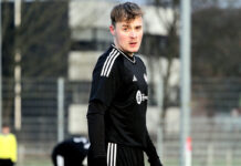 Ein frühes und ein spätes Tor