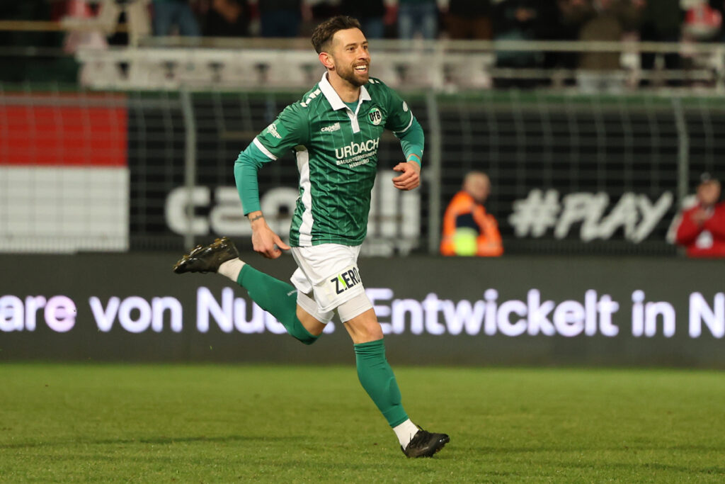 Den VfB Lübeck so zu verlassen tut weh: Es ist „kein Ende, was sich ein Fußballer wünscht…“ 1 vfb bwl farrona pulido @ Den VfB Lübeck so zu verlassen tut weh: Es ist „kein Ende, was sich ein Fußballer wünscht…“