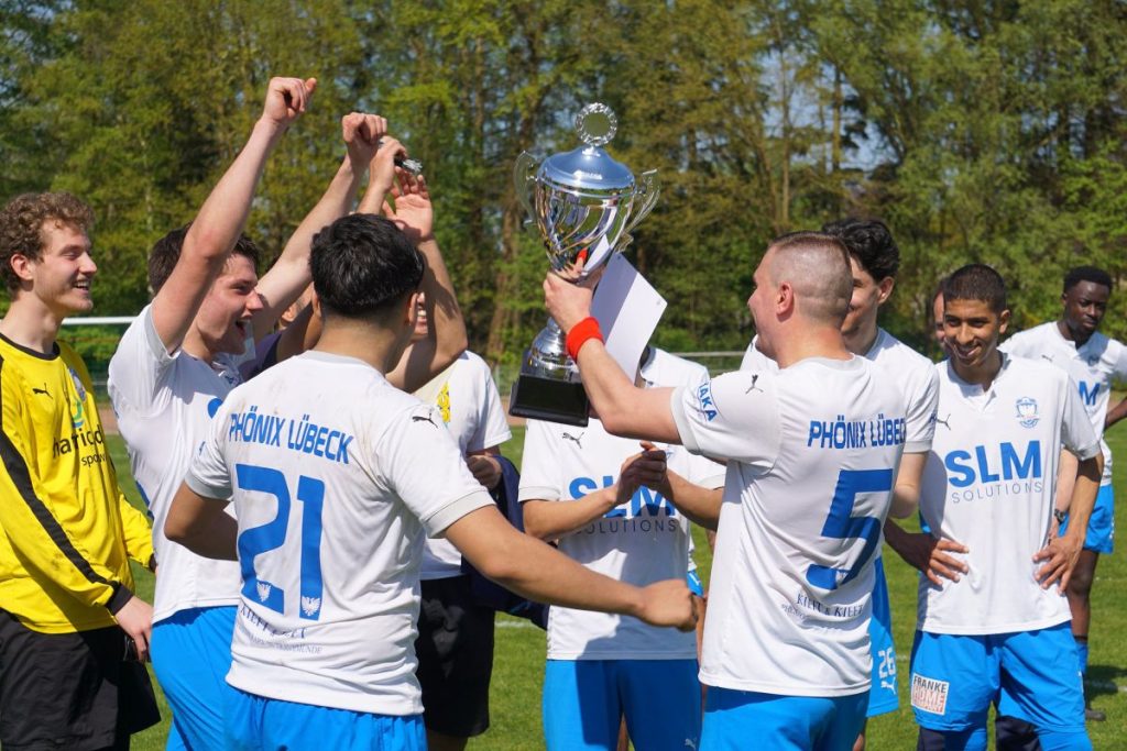 lobeca 169518 roland kenzo 20240501 @ „Wir wollen gemeinsam mit unseren Fans alles dafür tun, diesem besonderen Abend einen erfolgreichen Abschluss zu geben“ - Landesliga-Duell im Kreispokalfinale
