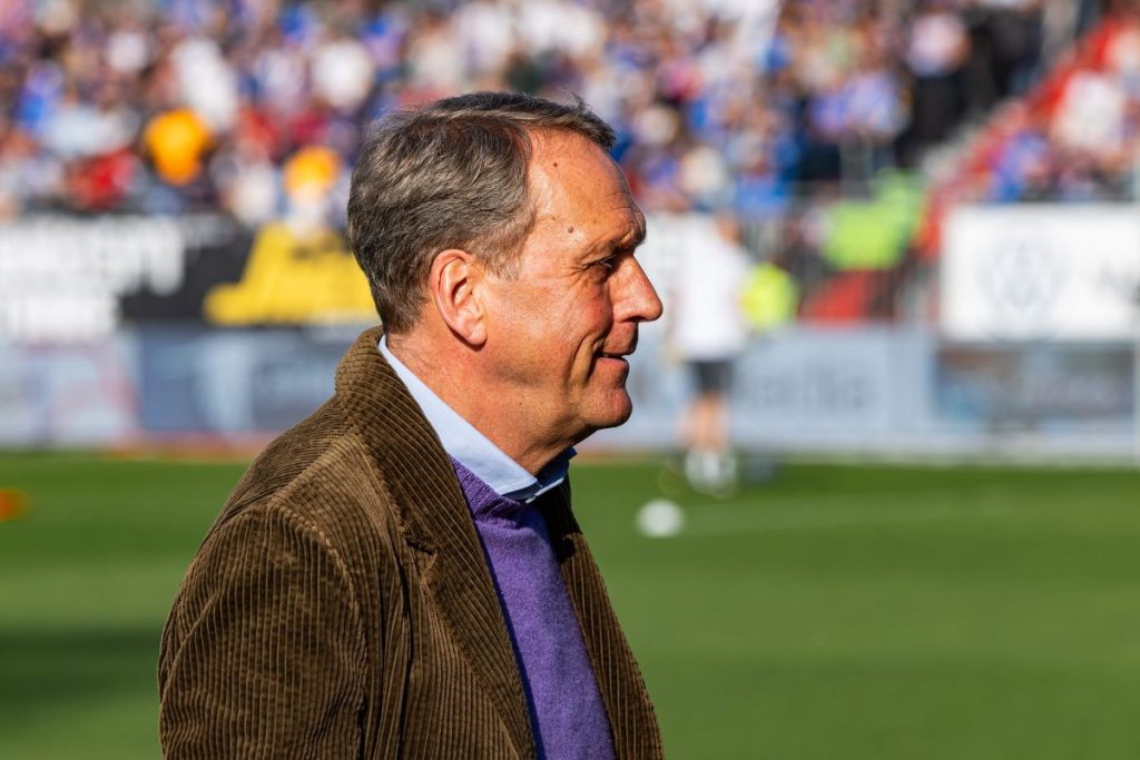 Holstein Kiel: Störche-Urgestein kehrt zurück an die Förde - Präsident macht Schluss 1 lobeca 203327 henning rohlfs 20250309 @ Holstein Kiel: Störche-Urgestein kehrt zurück an die Förde - Präsident macht Schluss