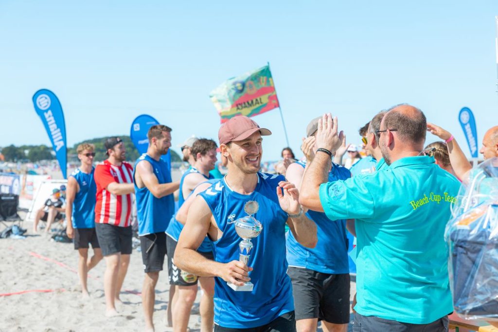 Dramatik bis zum Schluss: Neue Sieger und volle Tribünen beim Travemünder Beachhandball-Cup 1 0s9a9099 @ Dramatik bis zum Schluss: Neue Sieger und volle Tribünen beim Travemünder Beachhandball-Cup