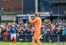 Holstein Kiel: Torwart bleibt und geht zugleich