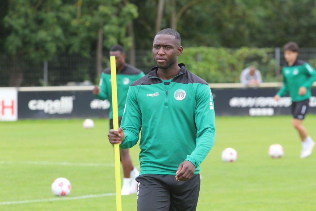 img 7467 @ Die Richtung stimmt beim VfB Lübeck - Außenbahnspieler scheint langsam angekommen